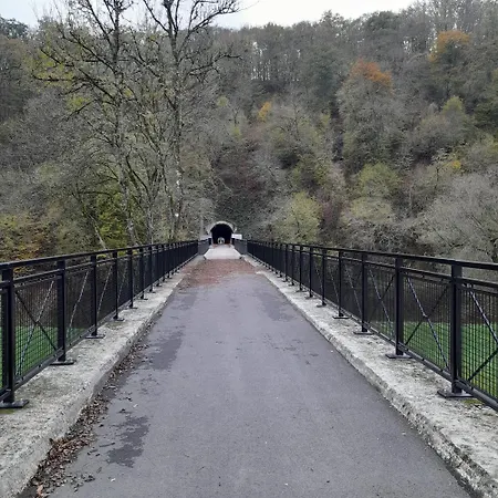 Le Sentier Des Lavandes *